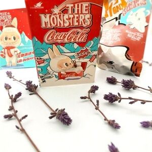 Authentic The Coca-Cola Series “Vacation Fit” (opened box and plastic bag).